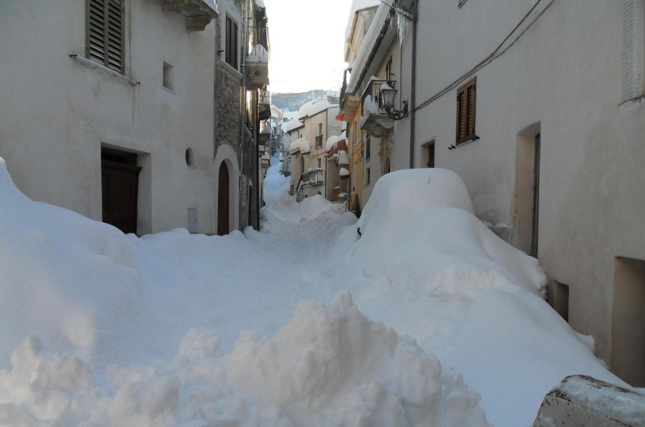 La Casetta Della Nonna Caramanico Terme Bagian luar foto